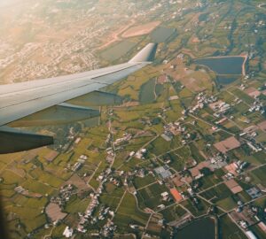 ไต้ฝุ่น "ฟ่งหว่อง" พัดขึ้นฝั่ง อัปเดตสถานการณ์คมนาคมทั่วไต้หวัน 12 พ.ย.. photo/Unsplash