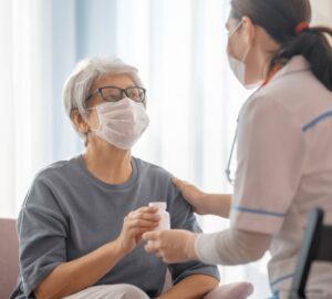 農曆春節將至 衛福部提醒事先預約長照服務