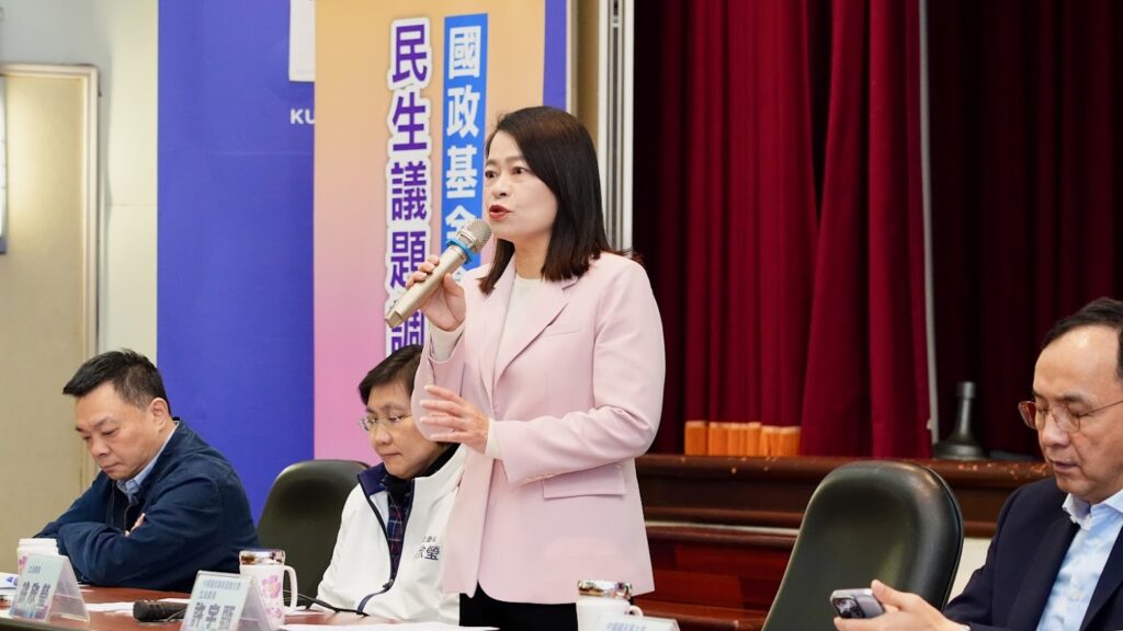 立委許宇甄並舉113年的《勞工生活及就業狀況調查報告》,勞工未休完的特休假中,僅40.5%企業會折算工資