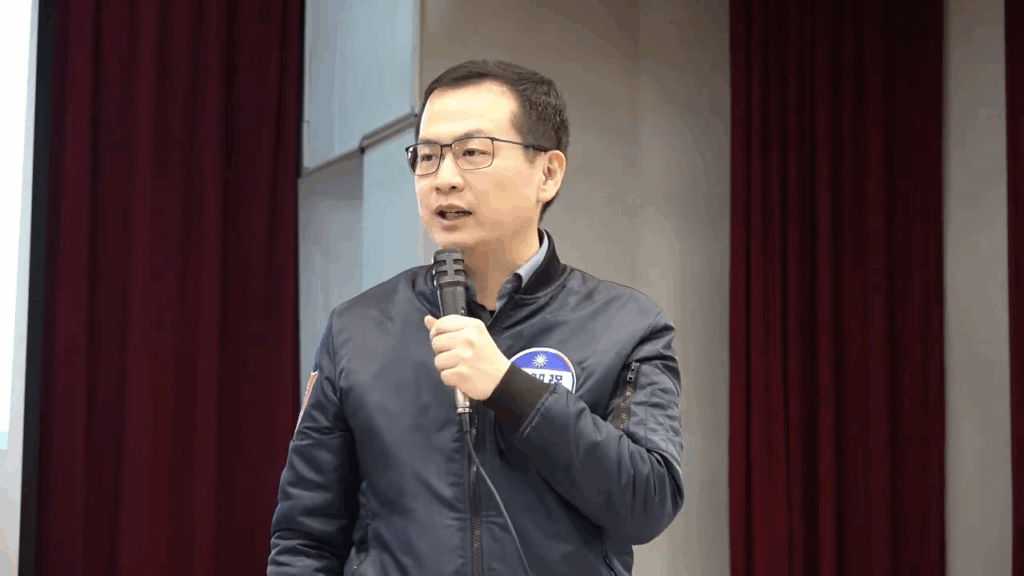 羅智強分享自身經歷,家中長輩常在家無預警昏倒,卻卡在巴氏量表無法申請外籍看護
