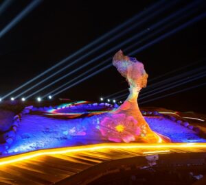 2025野柳石光夜訪女王 5月22日中午12點起早鳥票限量開賣 加贈特約商店電子抵用券。圖／觀光署