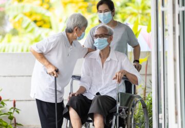 80歲免評7月底上路 立委關切衝擊與申請配套