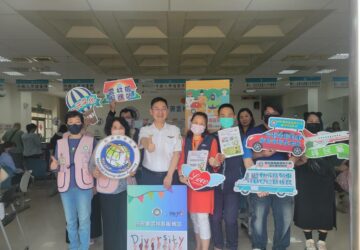 移民署雲林服務站攜手監理站 擴大宣導交通安全及機車駕訓補助。圖／移民署