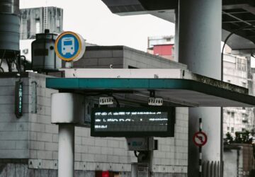 Viện Giám sát khởi động bảng câu hỏi đa ngôn ngữ điều tra số vụ tai nạn giao thông liên quan đến người nước ngoài tại Đài Loan. Photo/ Unsplash