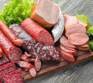 今年已有移工帶豬肉品禁入國 移民署：收件也罰