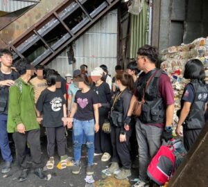 移民署查獲新北資源回收場非法移工 負責人以違反就服法送勞工局裁罰。圖／移民署