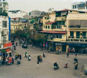 上半年越勞輸出海外近7.5萬人 進度超前。圖／Unsplash