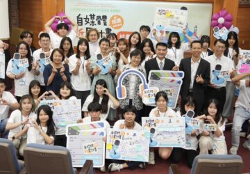 移民署辦培育營強化新住民媒體識讀、Podcast創作 劉世芳：期許未來出現百萬流量新星。圖／移民署