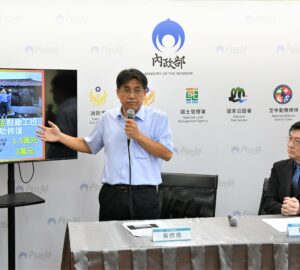 除風災慰助金每戶最高10萬元 內政部再提供每棟最高3萬元上工津貼補助。圖／內政部