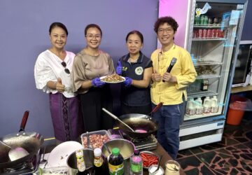 移民署桃園站舉辦泰國文化體驗 帶民眾走訪泰國寺廟、探索東南亞商店街。圖／移民署