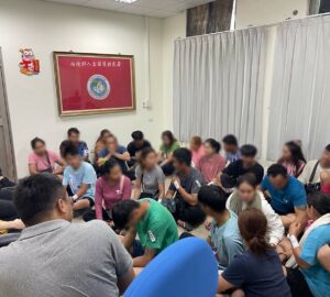 移民署查獲宜蘭泰籍非法仲介集團 逮近60人逾期停留非法從事農作、清潔、營造派遣工作。圖／移民署