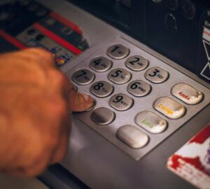 Some Banks Cut Withdrawal and Transfer Limits in September to Fight Fraud