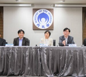 強化165反詐騙專線能量 推動防詐中心法制化