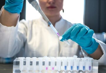 中秋烤肉增腸道負擔 國健署提醒定期大腸癌篩檢可降40%死亡率。圖／Unsplash