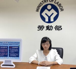 「再充電計畫」放寬規定 回溯8/1適用 企業辦訓取消人數限制 勞工參訓不限時間