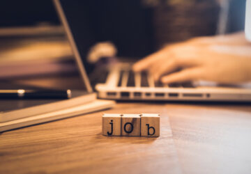 週休三日有望？勞動部：延長處理期限廣泛收集意見