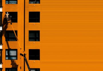 Nâng cao năng lực cạnh tranh làm việc tại Đài Loan: Cách người nước ngoài (expats) thi lấy chứng chỉ kỹ năng. photo/Unsplash