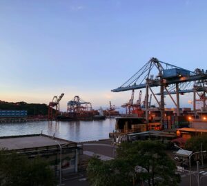 ไต้หวันวางแผนขยายการรับสมัครบุคลากรด้านเทคนิคชาวต่างชาติในปีหน้า; งานเทคนิคท่าเรือพาณิชย์จะเปิดรับสมัคร. photo/Unsplash