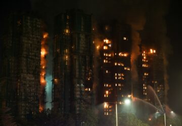 大火映照移工真情守護 省思危難下的脆弱與需要。圖／Unsplash