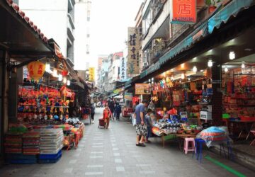 Winter on the Crown Coast: Hot Springs, Scenic Adventures, and Local Delicacies. photo/Tourism Administration