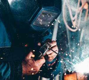 ไต้หวันปรับขึ้นเกณฑ์เงินเดือนแรงงานฝีมือต่างชาติทั้งหมด. photo/Unsplash