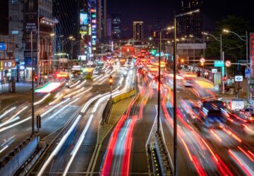 去年失業率創近25年新低 勞參率近36年最高。圖／Pixabay