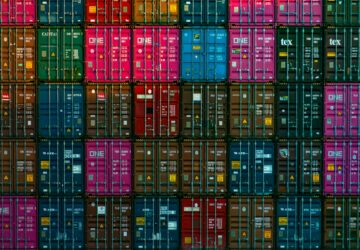 臺美達成共識 15%關稅不疊加、半導體等232關稅最惠國待遇。圖／Unsplash