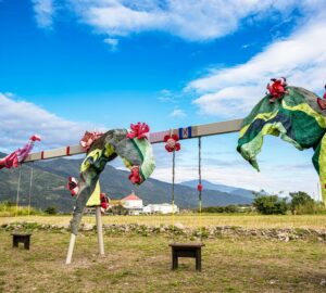 《風彩》綻放羅山！與自然共舞的藝術 點亮花東縱谷低碳美學新視野。圖／觀光署
