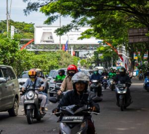 無照新制上路 機車首次最高罰3.6萬 車輛當場移置保管 自費參加安全講習