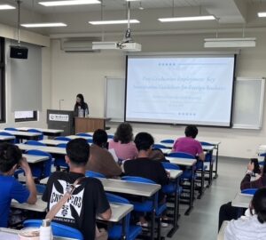 畢業後居留身分轉換 僑外生欲留臺須提前申請