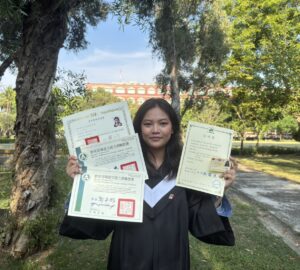 跨越語言門檻考取真空技術、數位電子雙證照 崑大菲籍生實習獲科技業留任