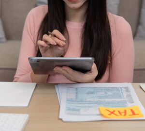 外僑綜所稅申報身份 依居留天數區分年度達183天以上 期限內應結算申報
