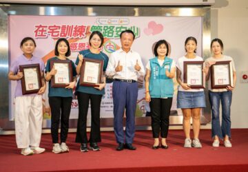 嘉縣到宅訓練、管路安心 服務逾2千案8年媒合通譯1,200案 助提升照護技巧