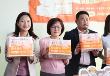 提升外國人諮詢中心人員待遇 洪申翰認同將盤點