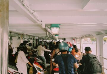อย่าแค่ส่งมอบกุญแจ: โอนกรรมสิทธิ์รถของคุณก่อนเดินทางออกจากไต้หวัน. photo/Unsplash