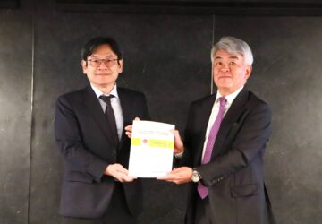 日商白皮書 結合問卷分析經營痛點51項內容 人才運用成主要課題之一